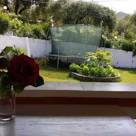 Maltas & By Hotelius Marathias